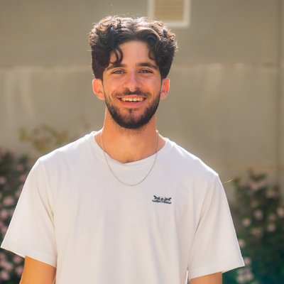 Nadav Bouktus